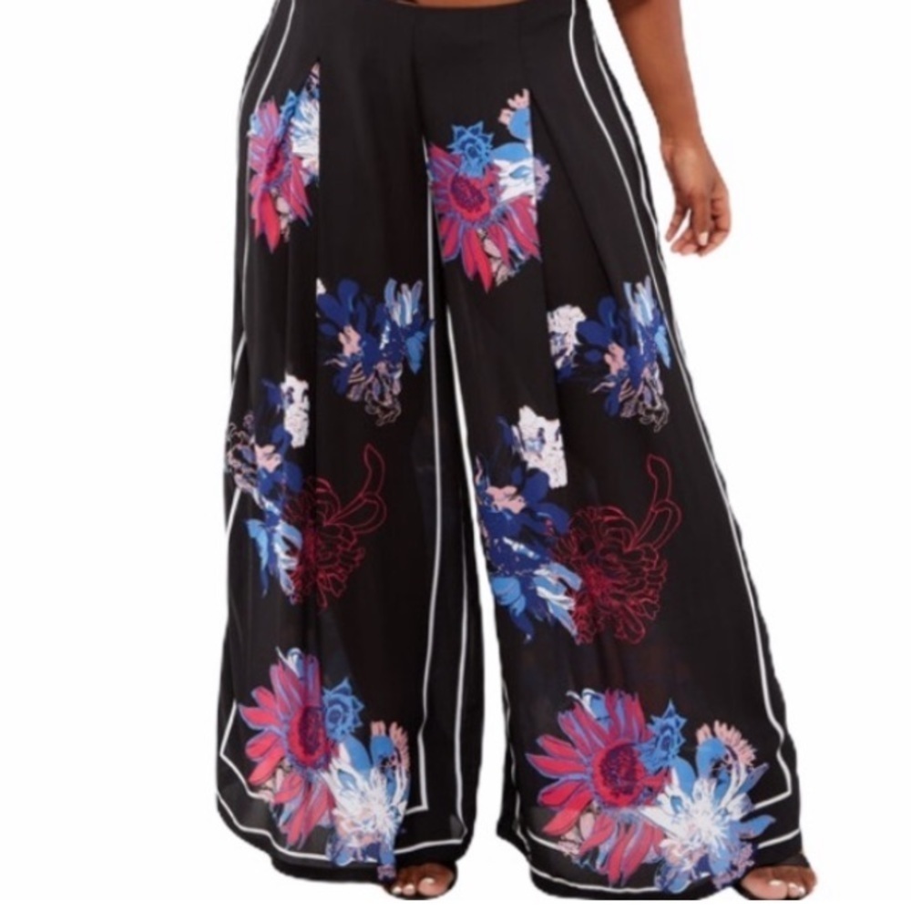 Ashley Stewart floral wide leg pants 26